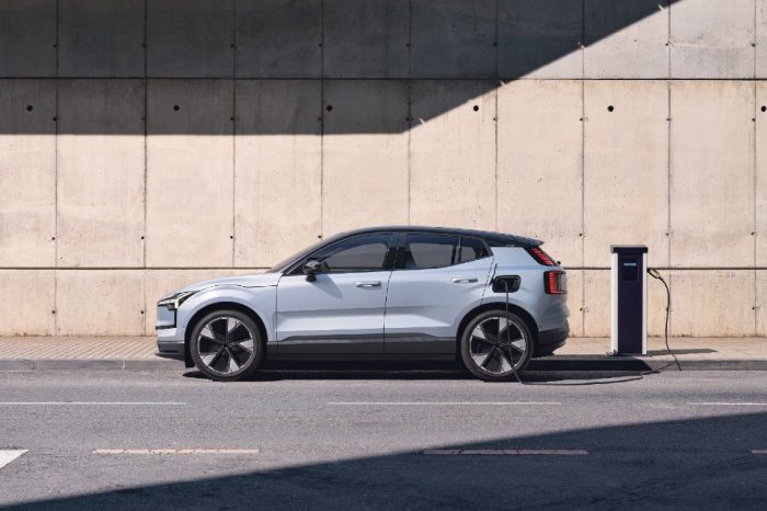 Volvo Cars takes full ownership of Novo Energy